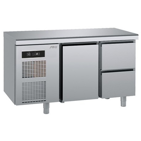 Tavolo refrigerato con n°4 porte senza alzatina temp. da -18°C a -22°C -  prof. 60 cm - ProjectFood