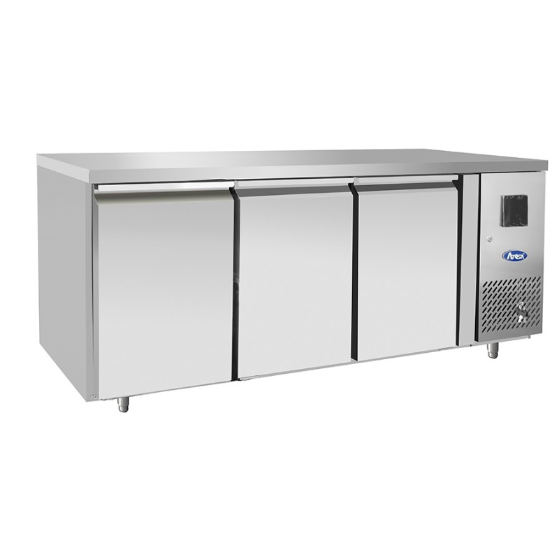 Tavolo refrigerato BT temperatura negativa -18/-22 °C 3 porte, con paino  inox e